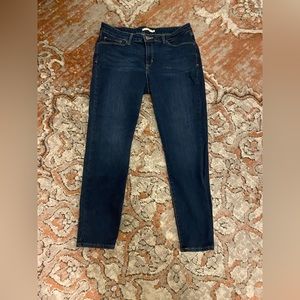 Levi mid-rise skinny jeans
